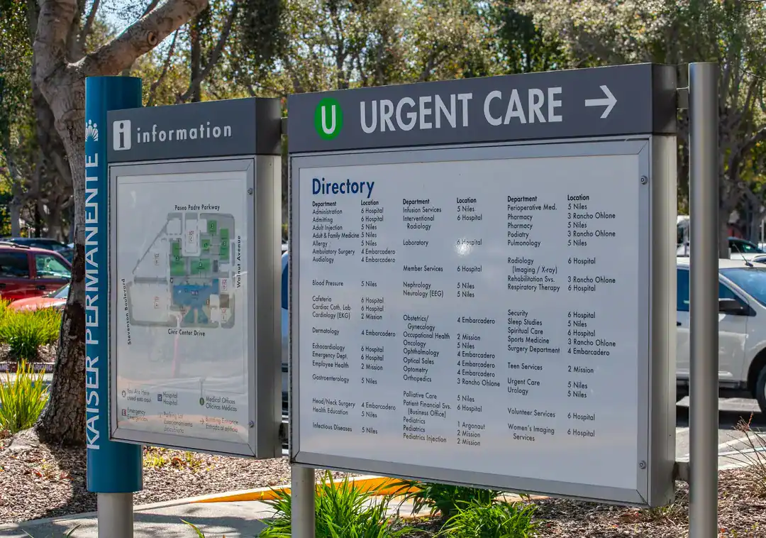 Informational Signs in Miami, FL | Safety Signs | Iconic Signs Studio